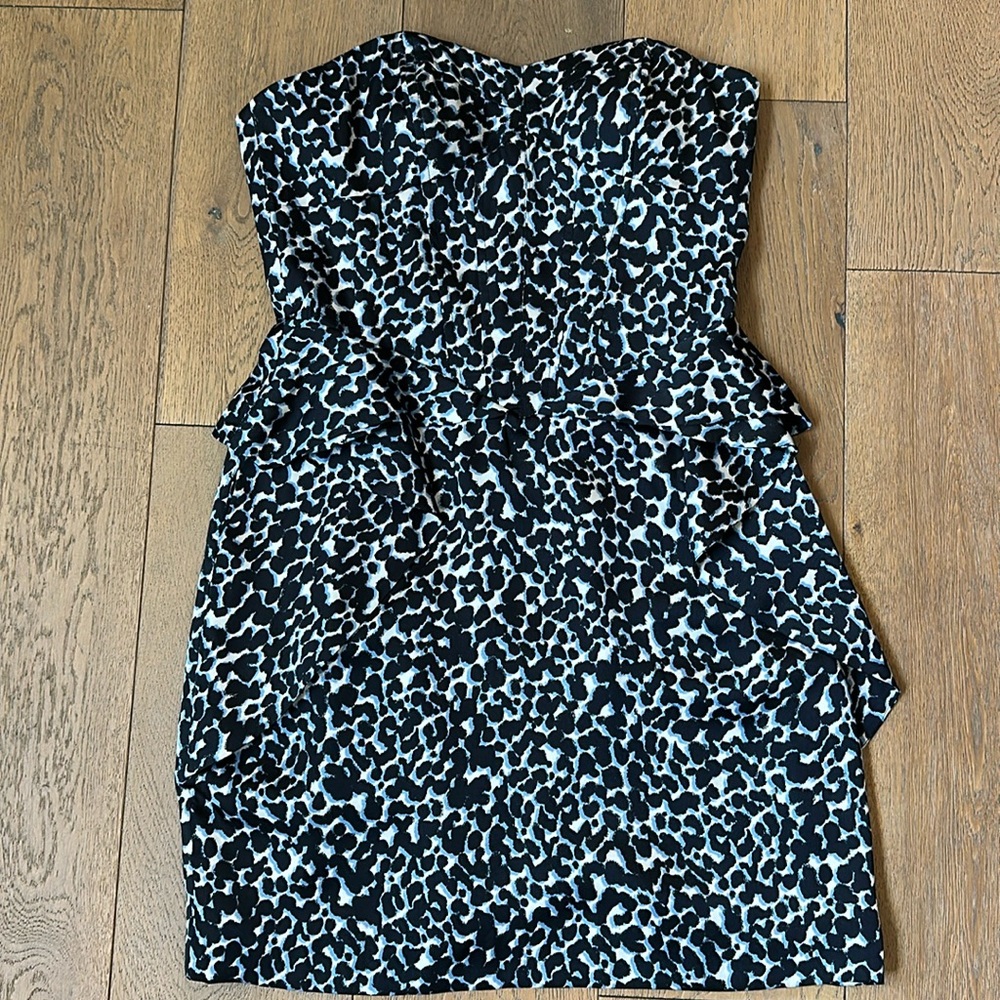 BCBG Generation strapless mini dress